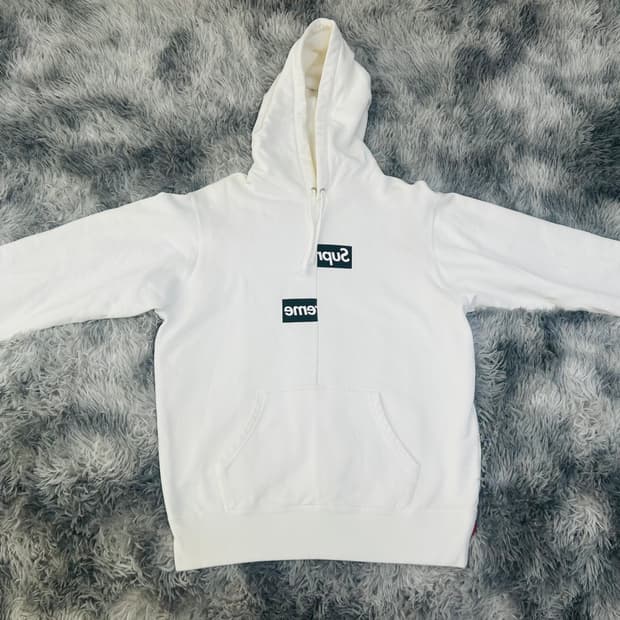 슈프림 X 꼼데 박스로고 후드티 