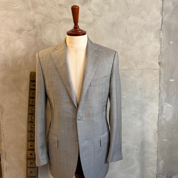 꼬르넬리아니 테일러드 자켓 100