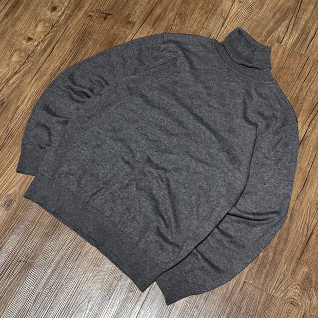 빈티지 그레이 목폴라 니트 스웨터