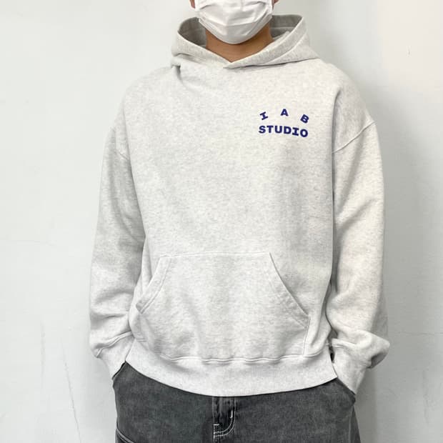 아이앱 스튜디오 라이트 그레이 후디