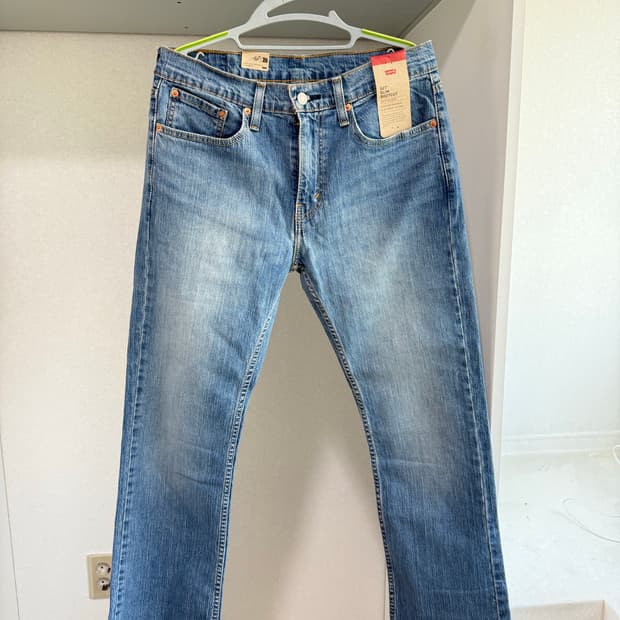 리바이스 527 슬림 부츠컷 새상품 팝니다