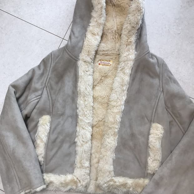 빈티지 라떼갸루 대장 숏 후디 무스탕 베이지카키 갸루