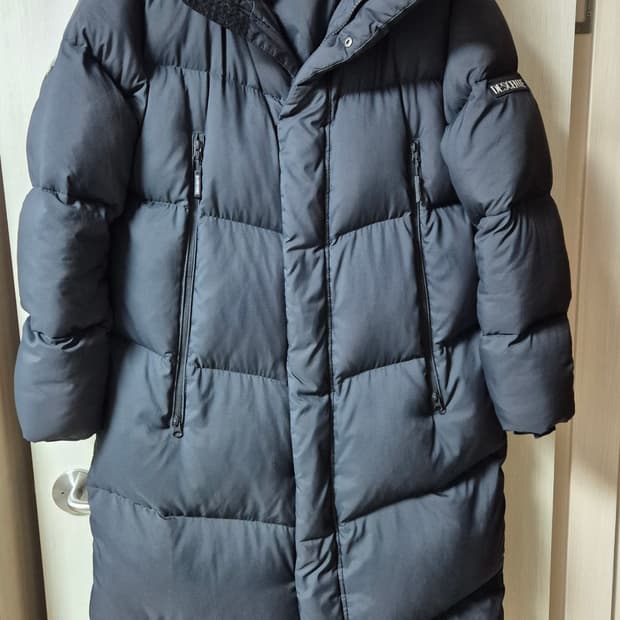 데상트 남성 구스다운 롱패딩  라지