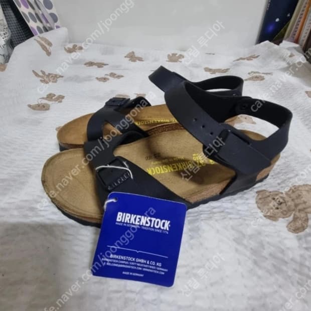 버켄스탁 리오 블랙 샌들 240 사이즈 새상품