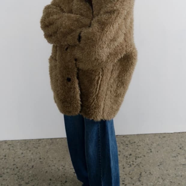 108파운드 리버시블 시어링 코트