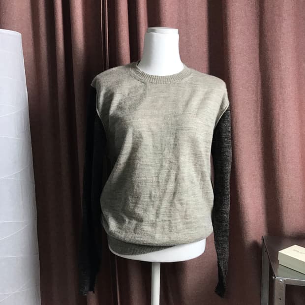 꼼데가르송 니트 판매합니다