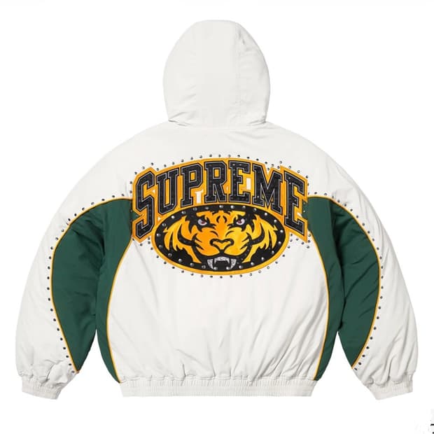 슈프림 스터디드 스타디움 자켓 화이트 - 25SS