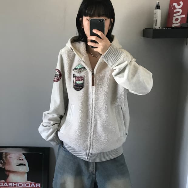 지프 클럽 패치로고 플리스 아이보리 후드집업 기모