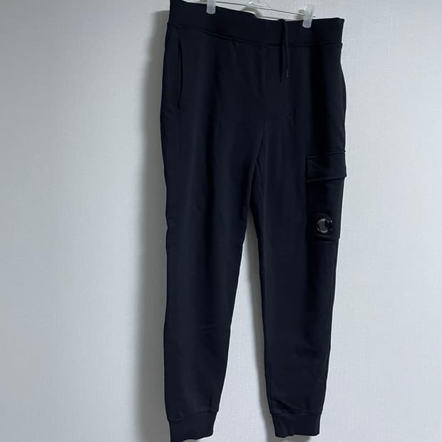 C.P컴퍼니 씨피컴퍼니 남성 렌즈 트레이닝 팬츠 M 블