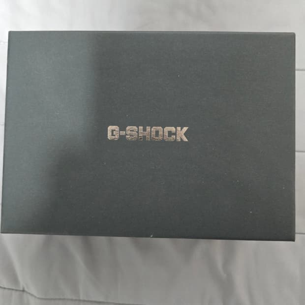 지샥 GMW-B5000V 빈티지 빈떱이 시계 팝니다