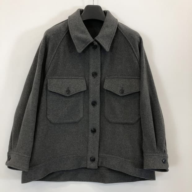유니클로C 울 오버 숏 셔츠코트 L
