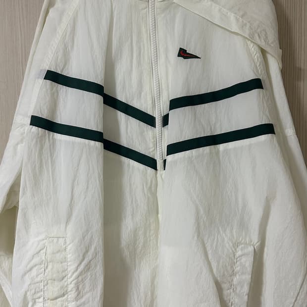 나이키 바람막이