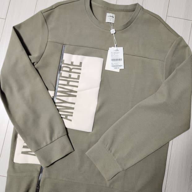 택 새상품)T.I FOR MEN 레터링 프린트 스웨트셔츠 사이즈105xl