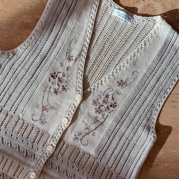 Floral Embroidered Sleeveless 0017