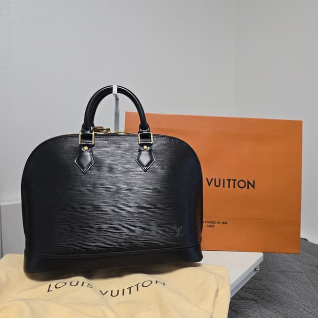 루이비통 에삐 알마 PM