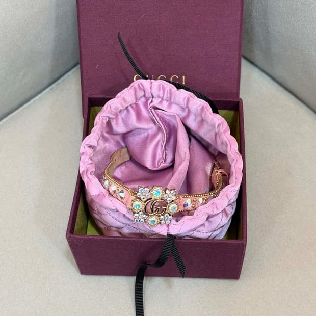 구찌 GG 크리스탈 팔찌 브레이슬릿