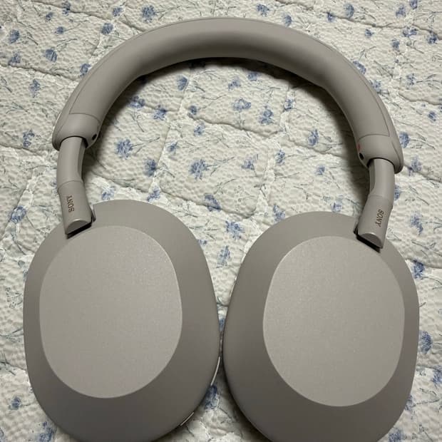 소니 WH-1000XM5 플래티넘 실버