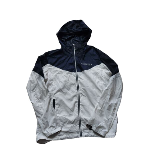 디스커버리 바람막이