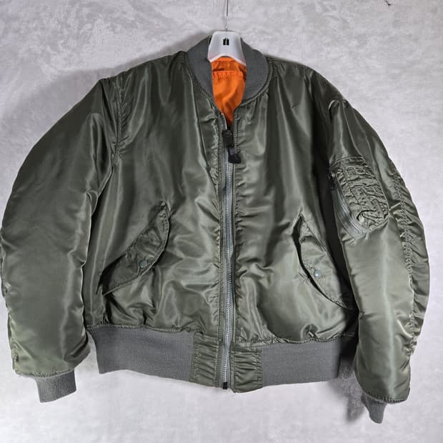 90s 미공군 납품용 알파인더스트리 MA-1 플라이트자켓 카키