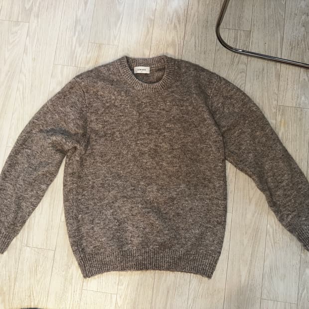 르마드 오트밀 니트