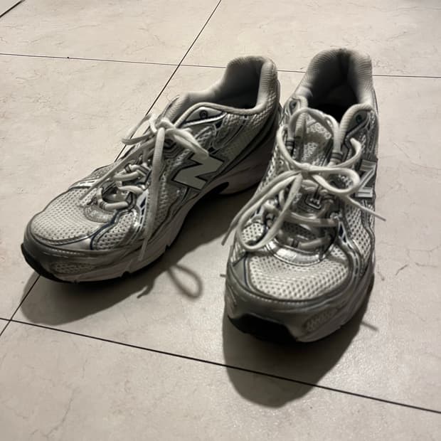 뉴발란스 740 화이트 실버 275mm