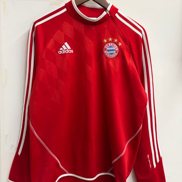 N3. 아디다스 뮌헨 롱슬리브 반집업 트랙탑