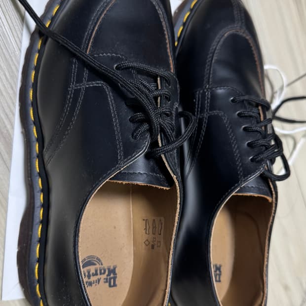 닥터마틴 2046 빈티지 스무스 블랙