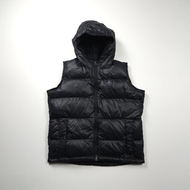 나이키 acg 우먼스 글로시 블랙 경량 다운 베스트