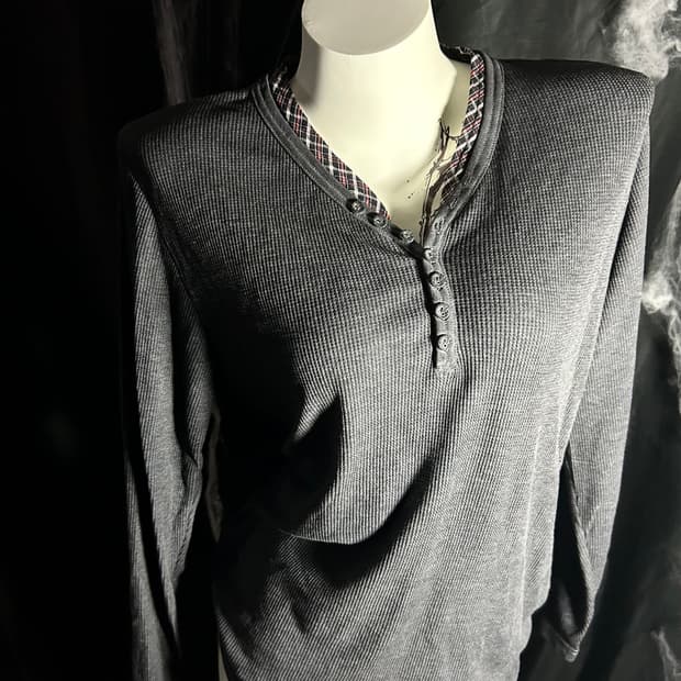 waffle layered henley sleeve
