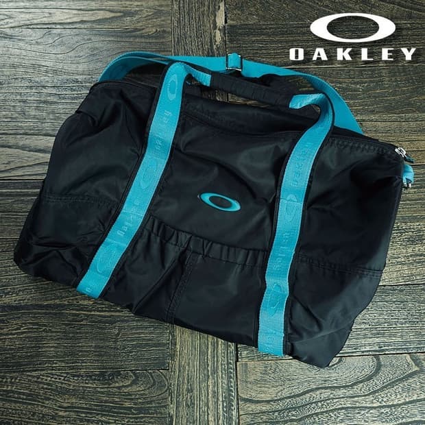 [OAKLEY] 오클리 로고 패치 나일론 더플백 M22088