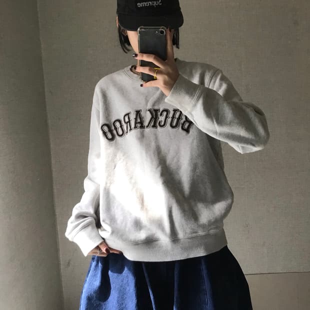 버카루 빅로고 멜란지 맨투맨