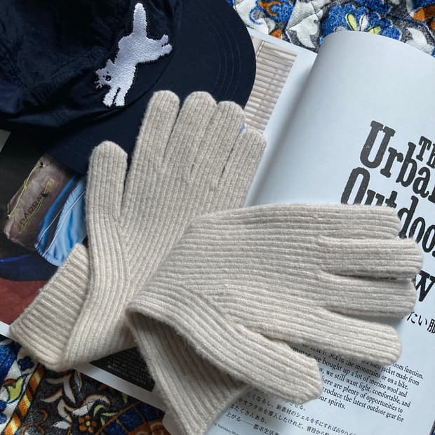 아이보리 베이지 니트 핑거 글러브 손가락 장갑