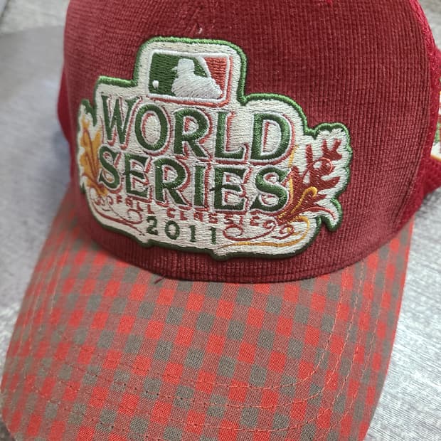 MLB 월드시리즈 2011 볼캡