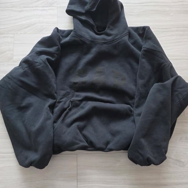 [M] 이지 갭 엔지니어드 바이 발렌시아가 도브 후드 워시드 블랙 