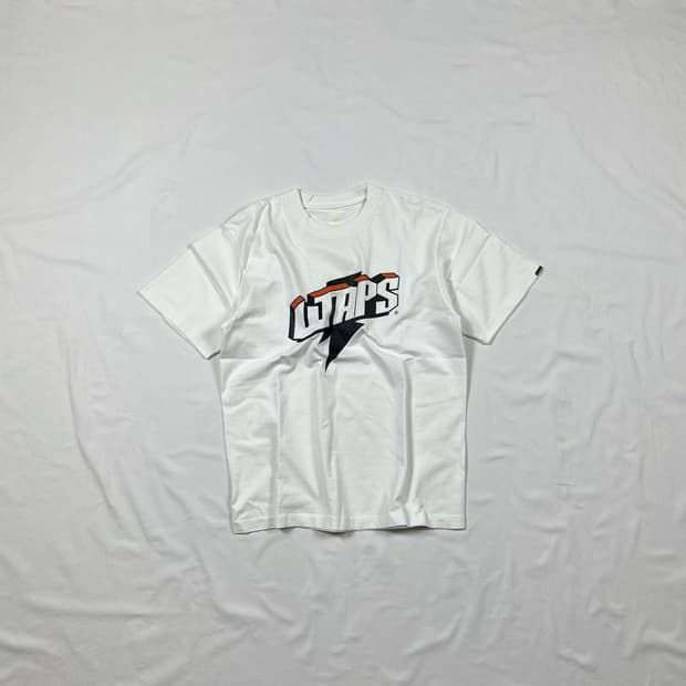 더블탭스 wtaps 그래픽 로고 반팔티