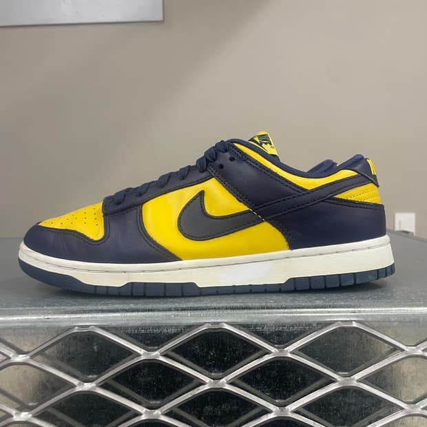 나이키 덩크 로우 레트로 바시티 메이즈 260