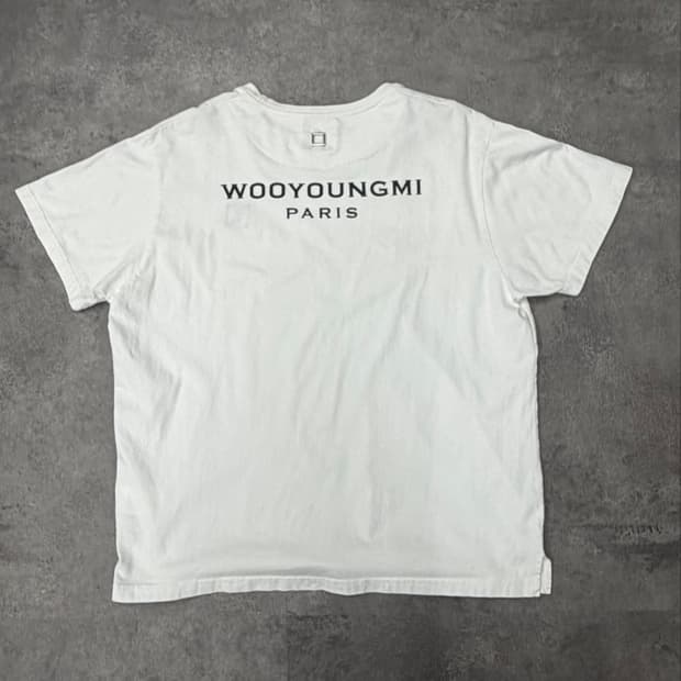 우영미 파리 백로고 반팔 티셔츠 화이트 WM 로고 오버핏 국내정품