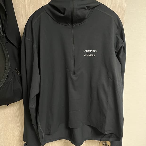 옵티미스틱 러너스 바라클라바 후디