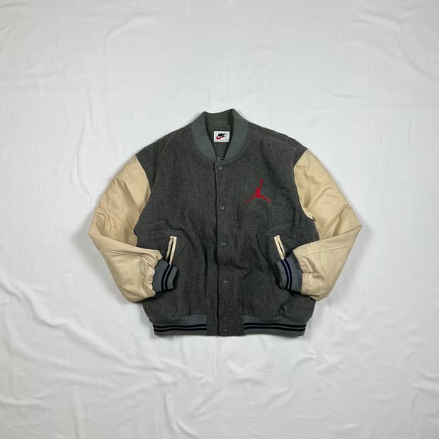 90‘s 나이키 nike 조던 23 로고 울레더 바시티자켓