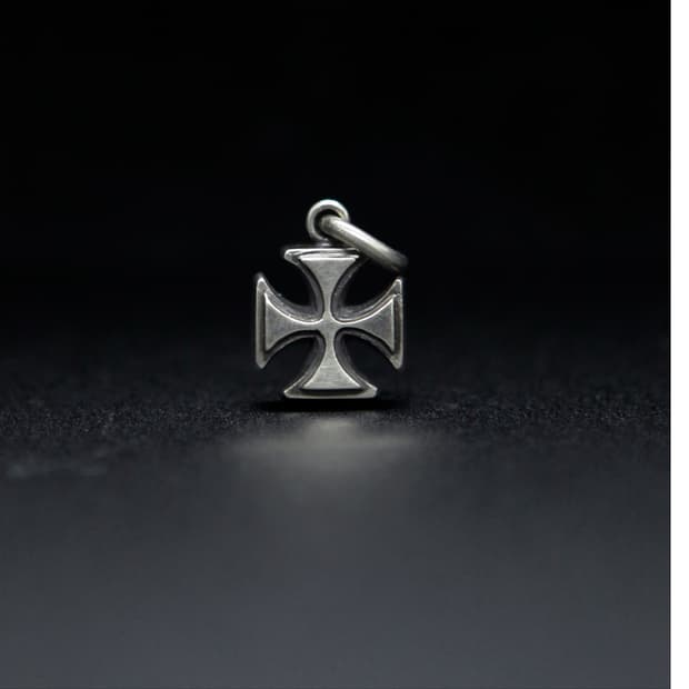 삼오세공 아이언크로스 cross 팬던트 목걸이