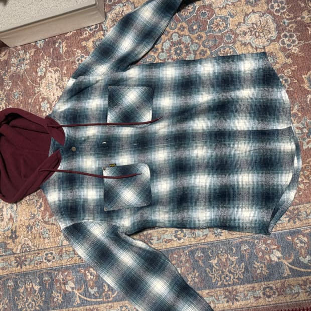 MSCHF 미스치프 플란넬 후드 체크셔츠