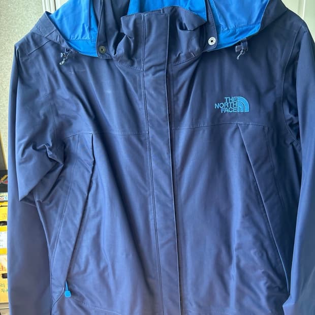 노스페이스 바람막이