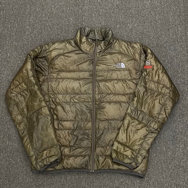 노스페이스 경량 다운 패딩