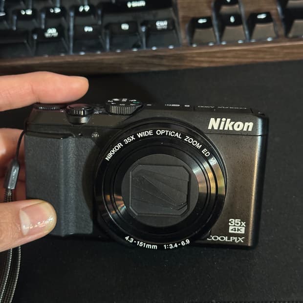 니콘 쿨픽스 A900 4K 디지털카메라 (박스포함)