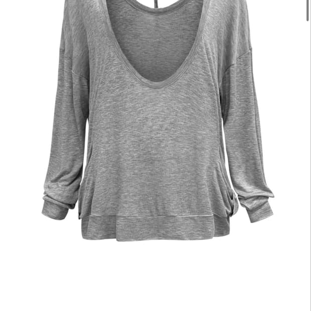 [새상품] 체메씨 LOOSE DEEP-NECK LONG SLEEVE