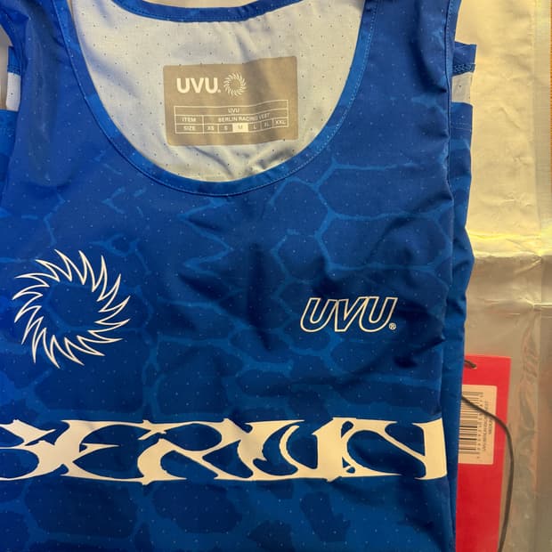 [M] UVU베를린 싱글렛