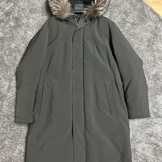 반하트 폭스퍼 구스다운 패딩 코트 카키 100 사이즈
