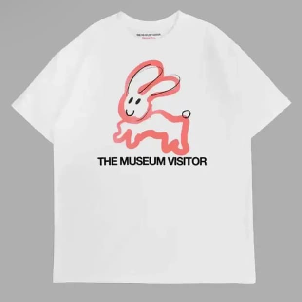 더뮤지엄비지터 래빗 반팔 티셔츠 L