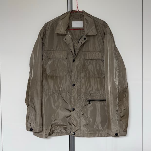 프라다 나일론 필드 자켓