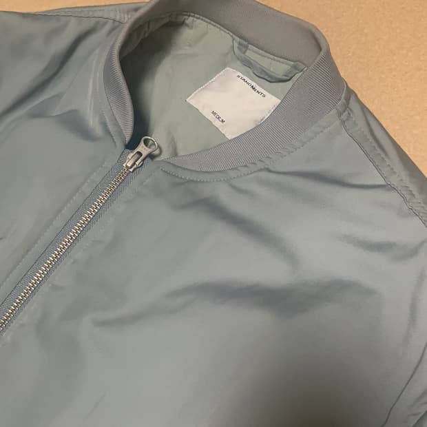 하늘색 항공점퍼